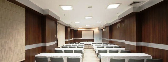 537/Hotel Impress - New Delhi 04.jpg